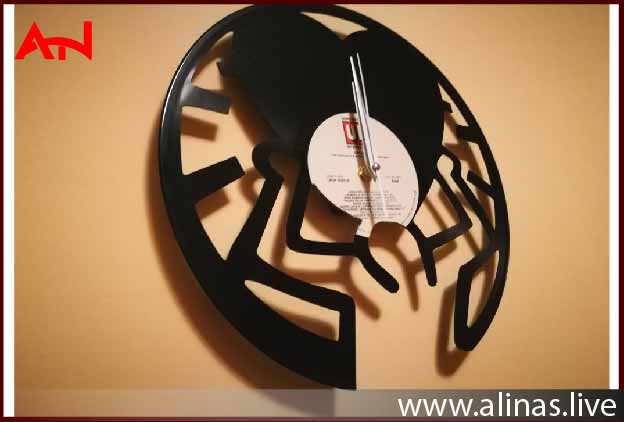 download a free Orologi Vinile Cuore clock design